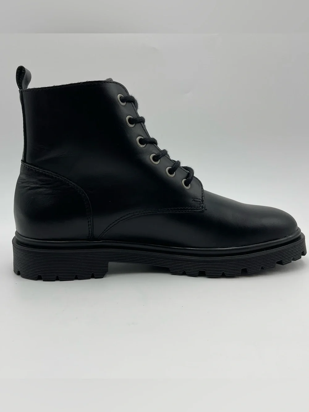 Bruno Magli polished black